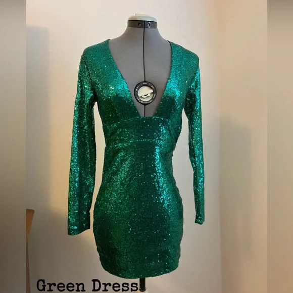 slim fit dress slacks Short Emerald Green Bodycon Homecoming Dress Sequin Pattern – Lisposa main image 1